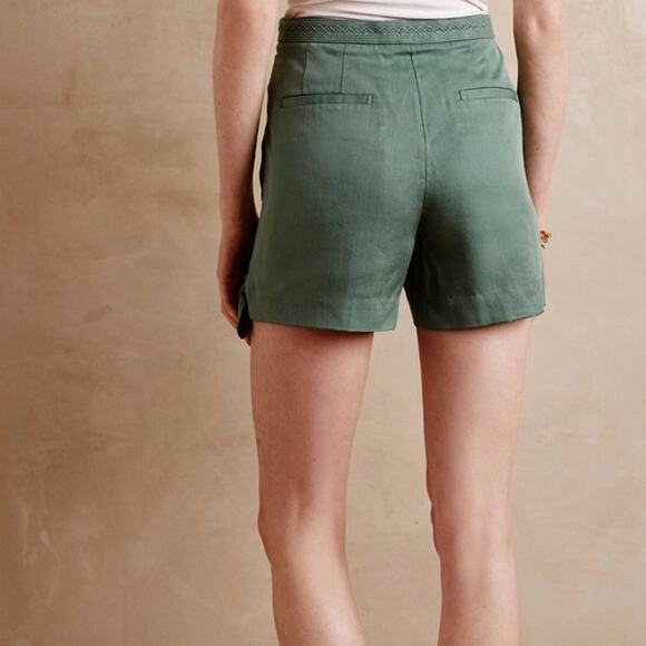 Elevenses Women’s High Waist Embroidered Buttons Flat Front Shorts Size 6P Green - Picture 3 of 5